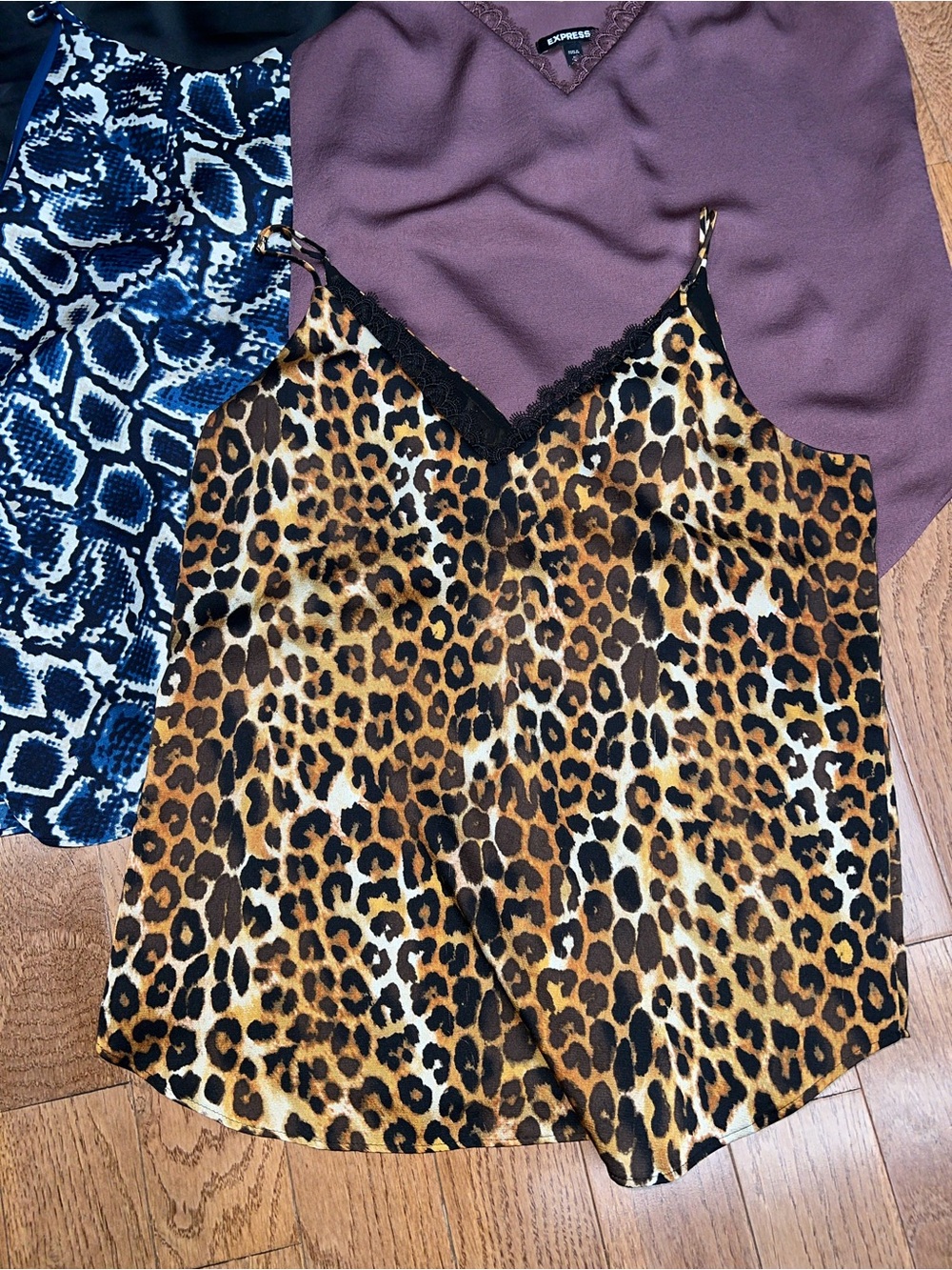 Express Camisole/Tank Bundle of 7 Medium Tops Solid and Print - Picture 3 of 9